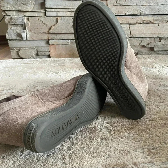 Aquatalia Claire Wedge Suede Leather Ankle Booties Waterproof Made in Italy: 9 - Picture 9 of 13